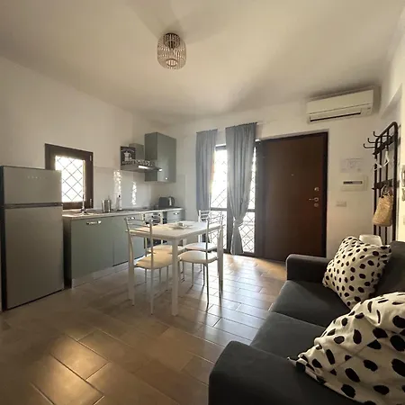 Holiday home Per Vacanze-casa Sole Fiumicino